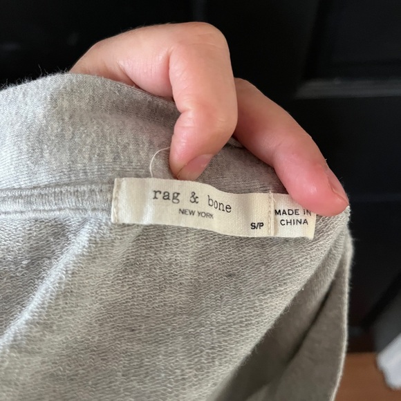 Rag and bone light gray v neck pullover sweatshirt - Picture 5 of 5